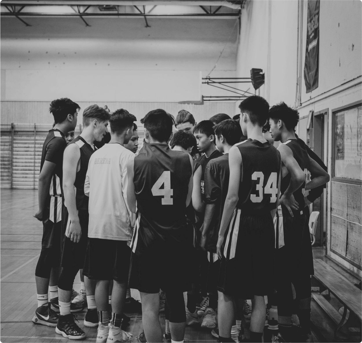 Rassemblement d'une équipe de basket avant un match