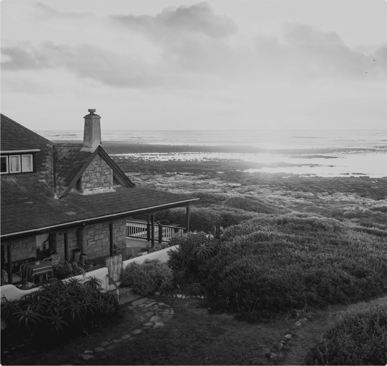 Une maison au bord de mer