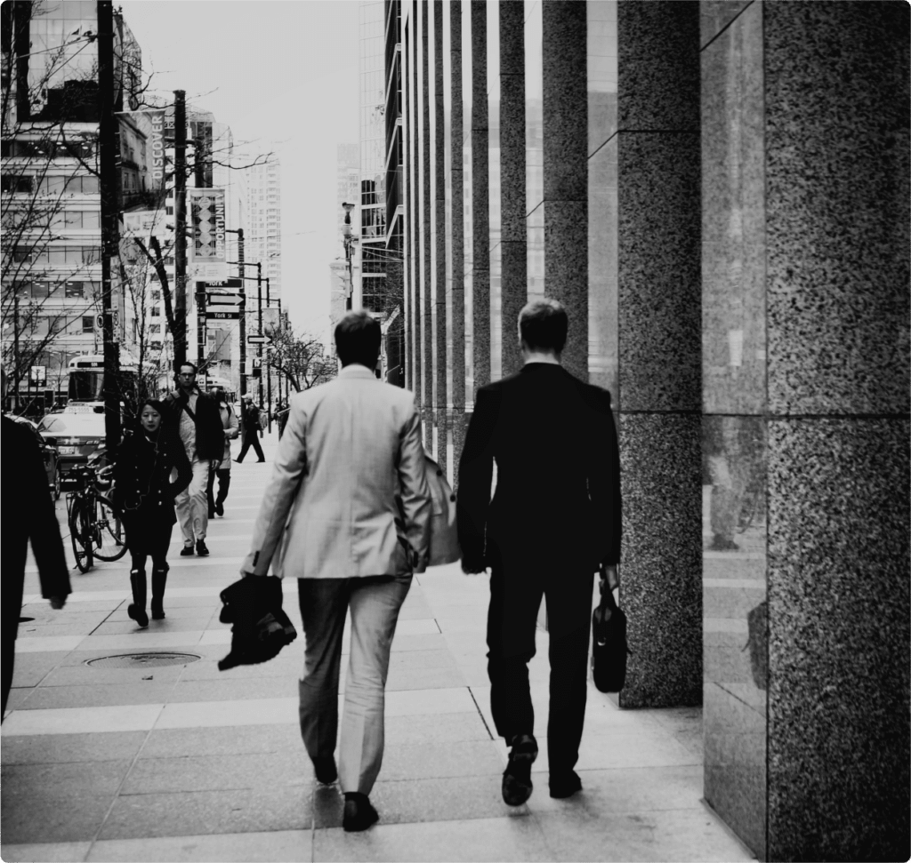 Des personnes dans la rue